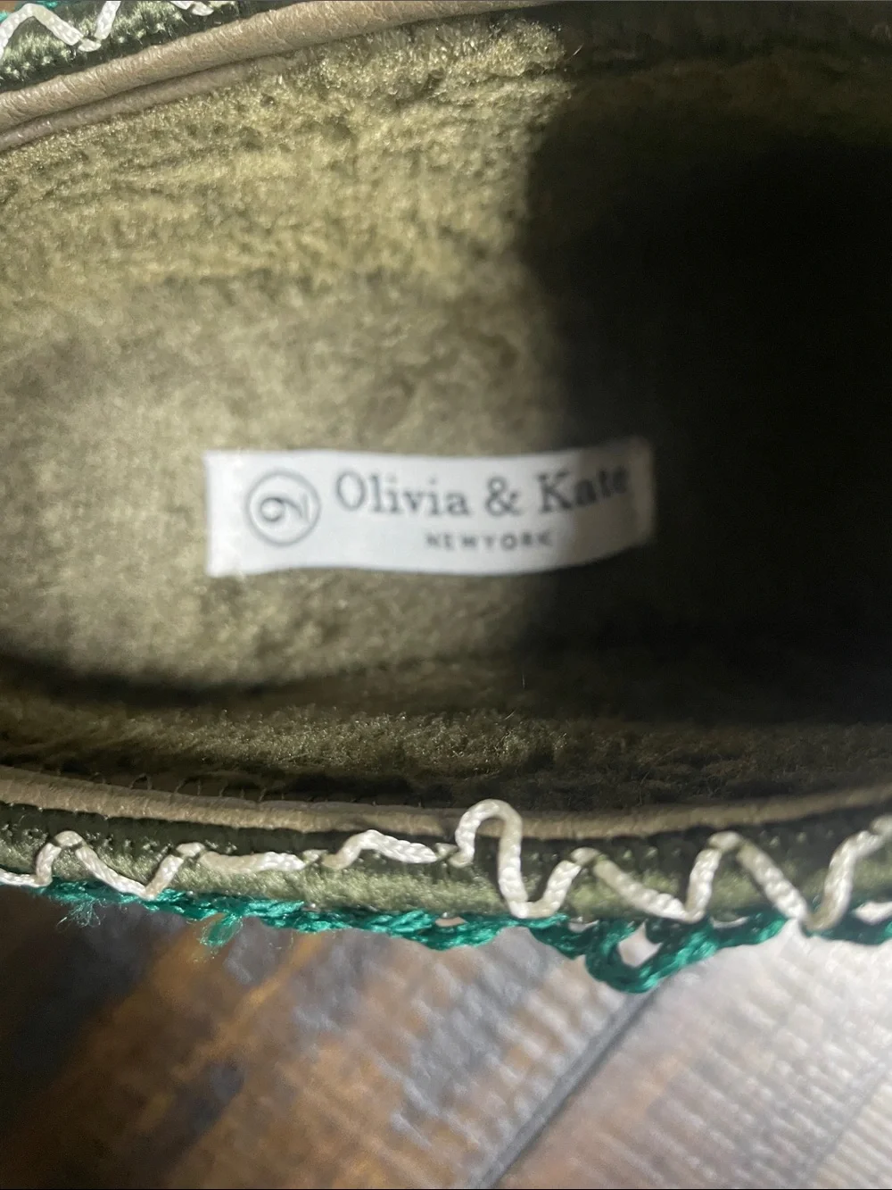 Olivia & Kate Women's STORMY Olive Green Platform Slip-On Shoes SZ 9